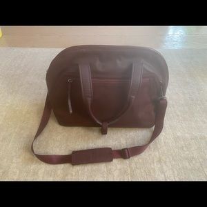 Lululemon Burgundy Gym Bag Yoga Black Interior.